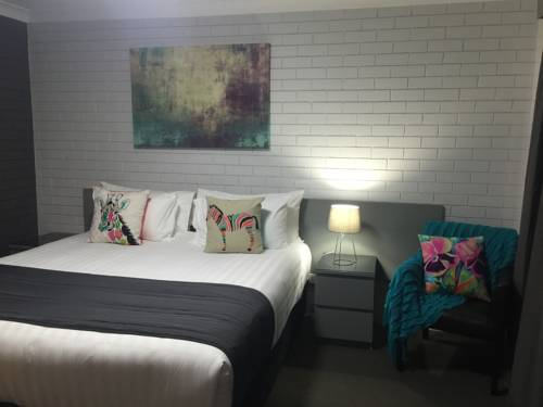 Imagen de la habitación del Hotel Blue Violet Motor Inn. Foto 4