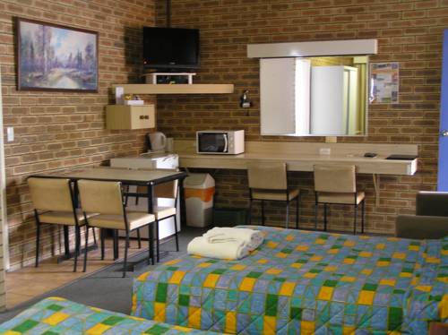 Imagen de la habitación del Hotel Blue Violet Motor Inn. Foto 5