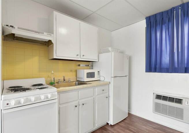 Imagen general del Hotel Blue Wave Inn. Foto 5