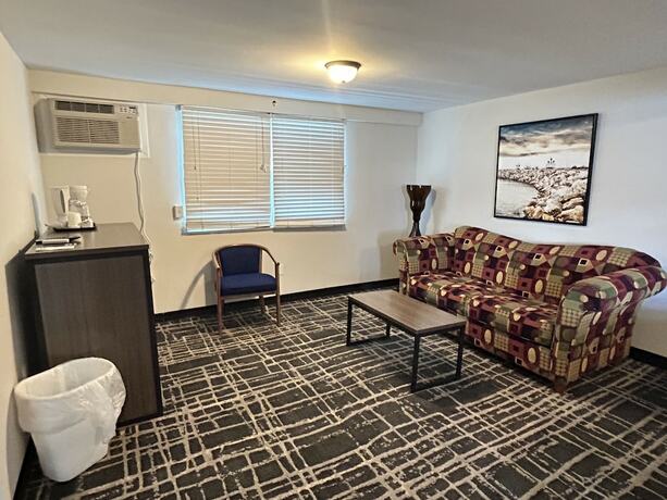 Imagen general del Hotel Blue Wave Inn. Foto 10