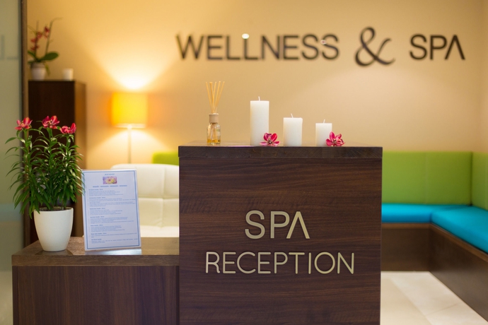 Imagen de la piscina del Hotel Blue Waves Resort. Foto 14