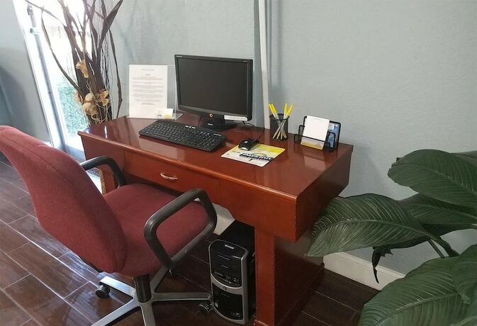 Imagen general del Hotel Blue Way Inn & Suites Wichita East. Foto 1