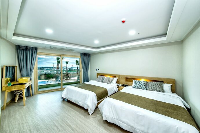 Imagen general del Hotel Blue Whale Resort. Foto 5