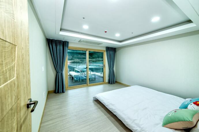Imagen general del Hotel Blue Whale Resort. Foto 10