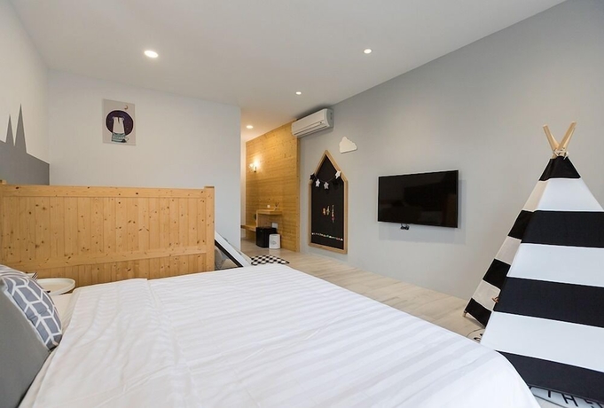Imagen de la habitación del Hotel Blue White. Foto 13
