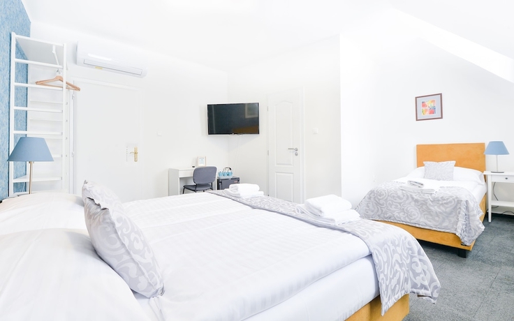 Imagen de la habitación del Hotel BlueBell, Bratislava. Foto 11