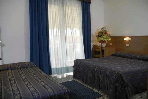 Imagen de la habitación del Hotel BlueColors. Foto 9