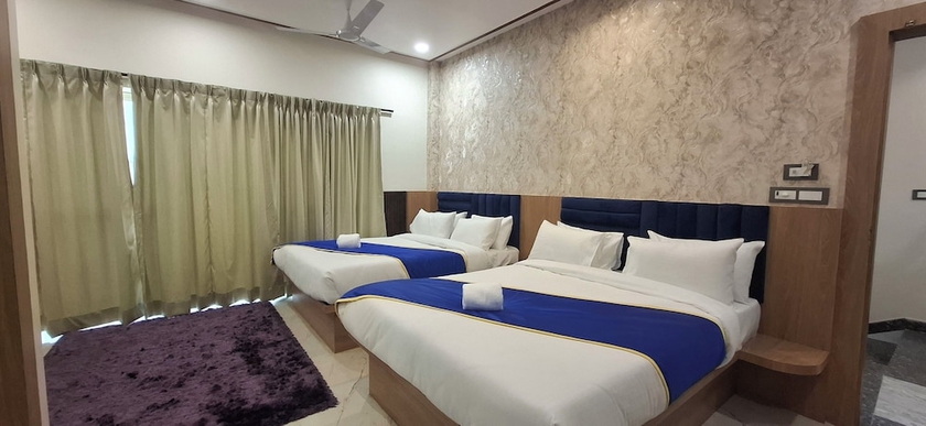 Imagen de la habitación del Hotel BlueNeck Ayodhya-Near ShriRam Mandir. Foto 8