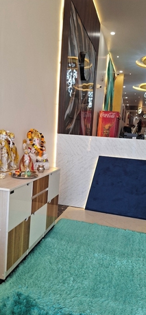 Imagen de los interiores del Hotel BlueNeck Ayodhya-Near ShriRam Mandir. Foto 12