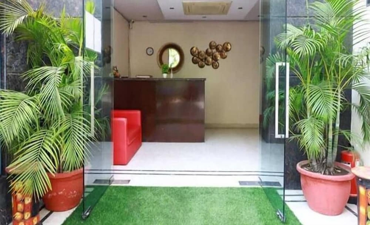 Imagen de los interiores del Hotel BlueNeck Sec 41 Millenium City Centre. Foto 14