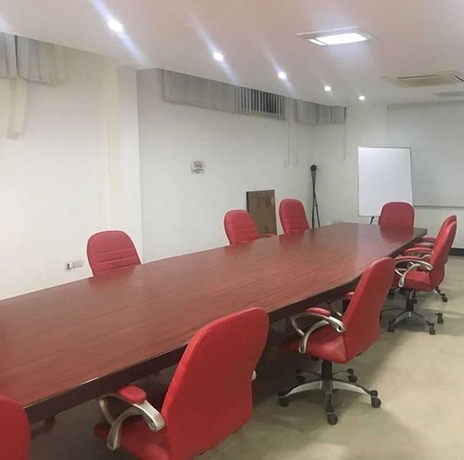 Imagen de los interiores del Hotel BlueNeck Sec 41 Millenium City Centre. Foto 16