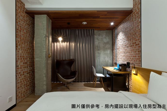 Imagen de la habitación del Hotel BlueSky. Foto 14