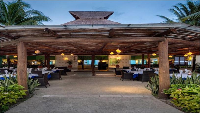 Imagen general del Hotel Bluebay Grand Esmeralda All Inclusive. Foto 8