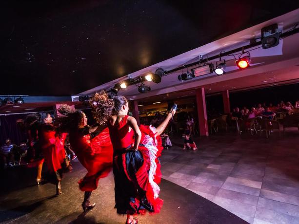 Imagen general del Hotel Bluebay Lanzarote - All Inclusive. Foto 6