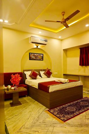 Imagen de la habitación del Hotel Bluebells Varanasi. Foto 17