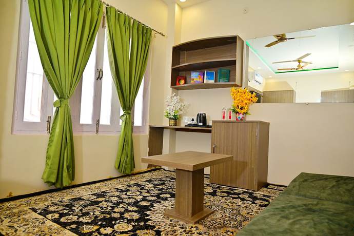 Imagen de la habitación del Hotel Bluebells Varanasi. Foto 18