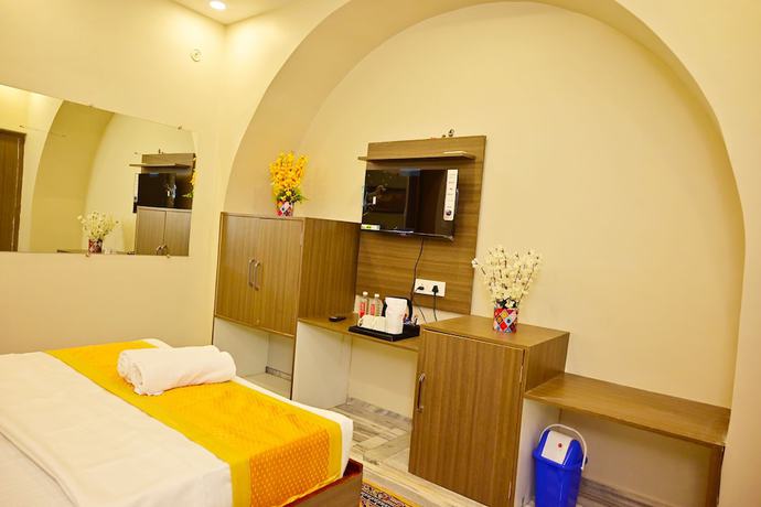 Imagen de la habitación del Hotel Bluebells Varanasi. Foto 19