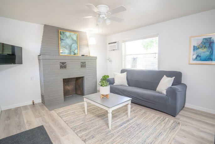 Imagen general del Hotel Bluebird Bay Resort. Foto 6