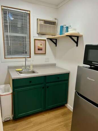 Imagen general del Hotel Bluebird Bay Resort. Foto 12