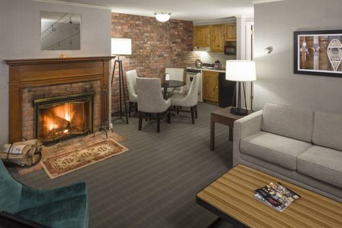 Imagen de la habitación del Hotel Bluebird Cady Hill Lodge. Foto 2