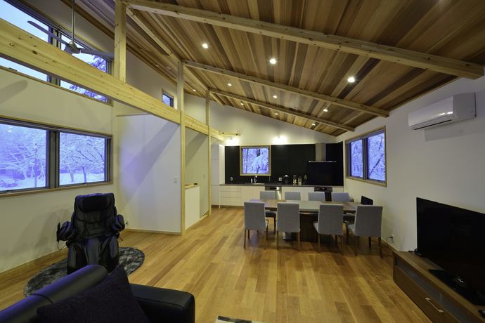 Imagen de los interiores del Hotel Bluebird Chalets By The Hakuba Collection. Foto 18