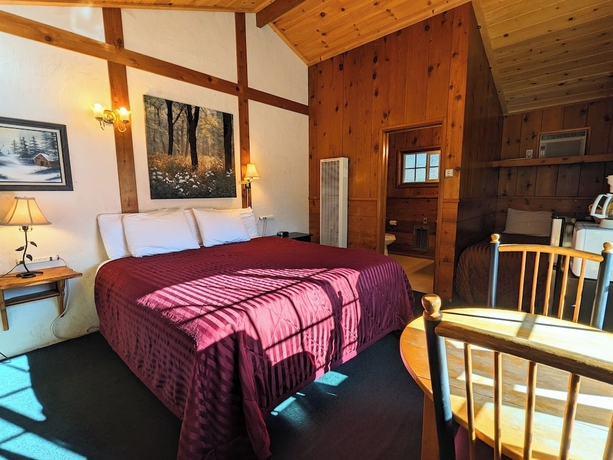 Imagen de la habitación del Hotel Bluebird Cottage Inn. Foto 2