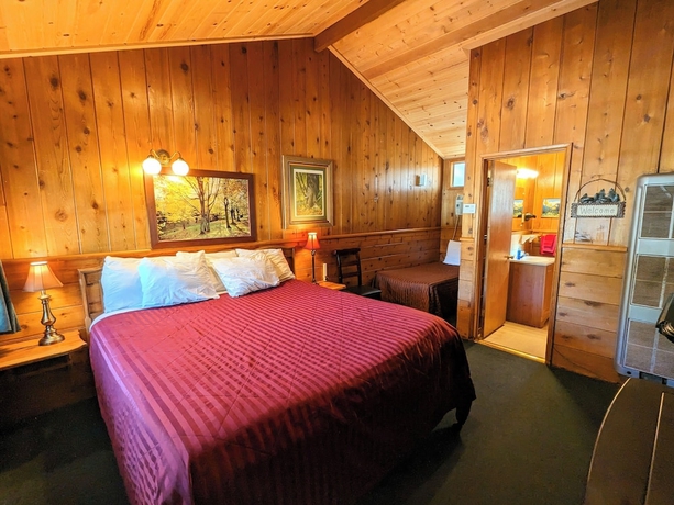 Imagen de la habitación del Hotel Bluebird Cottage Inn. Foto 12