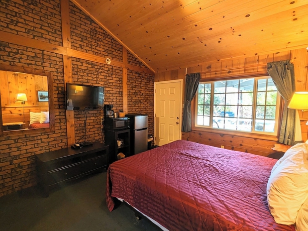 Imagen de la habitación del Hotel Bluebird Cottage Inn. Foto 13