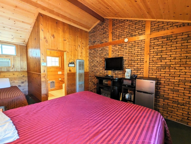 Imagen de la habitación del Hotel Bluebird Cottage Inn. Foto 14