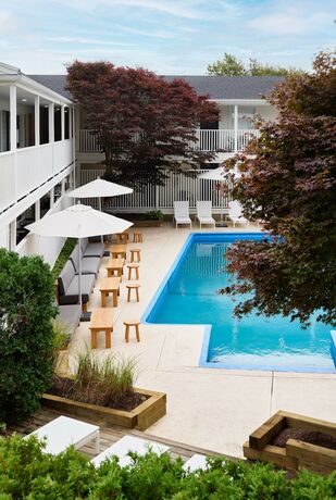 Imagen general del Hotel Bluebird Parker Beach Lodge. Foto 13