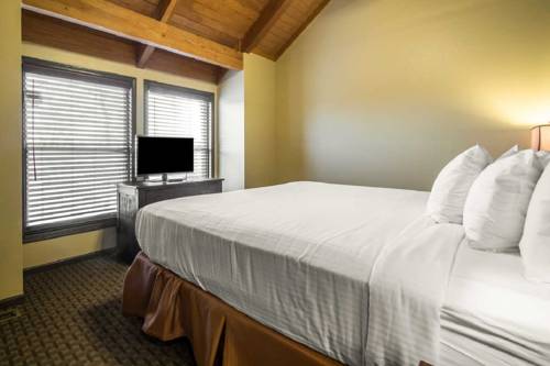 Imagen de la habitación del Hotel Bluegreen Christmas Mountain Village, An Ascend Resort. Foto 2