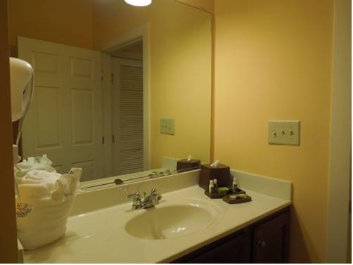 Imagen de la habitación del Hotel Bluegreen Parkside Williamsburg Ascend Resort Collection. Foto 13