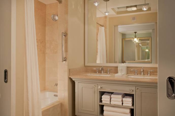 Imagen de la habitación del Hotel Bluegreen Vacations Eilan Hotel and Spa, Ascend Resort Collection. Foto 9