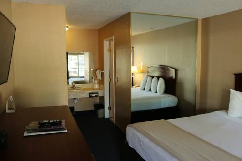 Imagen de la habitación del Hotel Bluelake Inn @ Heavenly Village. Foto 6