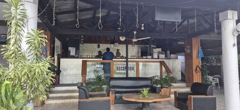 Imagen de los interiores del Hotel Bluelight Village. Foto 14