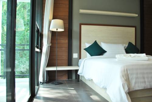 Imagen de la habitación del Hotel Bluemoon, Cha Am. Foto 5
