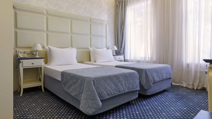 Imagen de la habitación del Hotel Blues. Foto 3