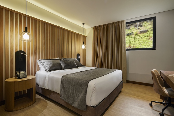 Imagen de la habitación del Hotel Blues Suites Medellin. Foto 11