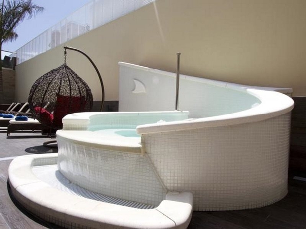 Imagen de los exteriores del Hotel Bluesea Alboran. Foto 10