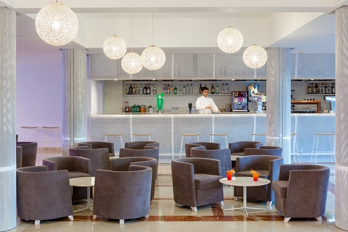 Imagen general del Hotel Bluesea Bah&iacute;a de Lobos. Foto 2