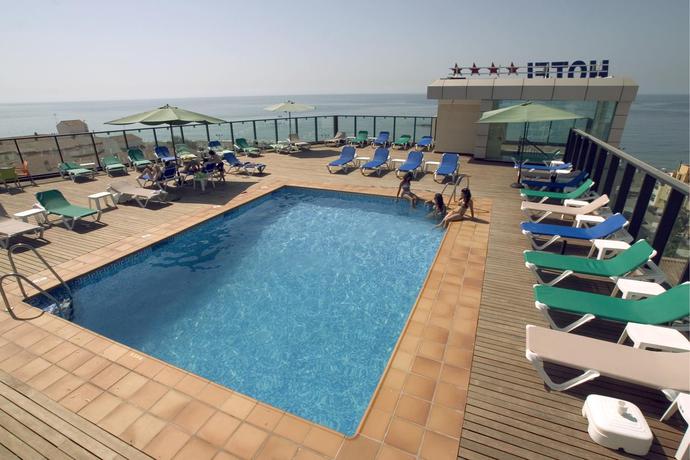 Imagen general del Hotel Bluesea Calabahia. Foto 1