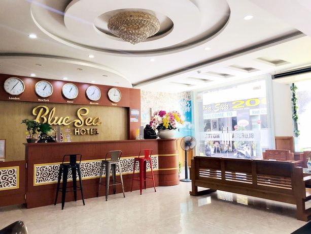 Imagen de los interiores del Hotel Bluesea. Foto 16