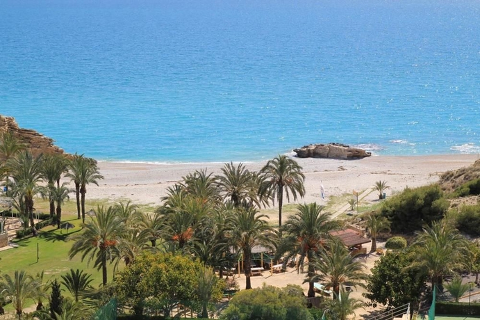 Imagen de los exteriores del Hotel Bluesense Villajoyosa Resort. Foto 6