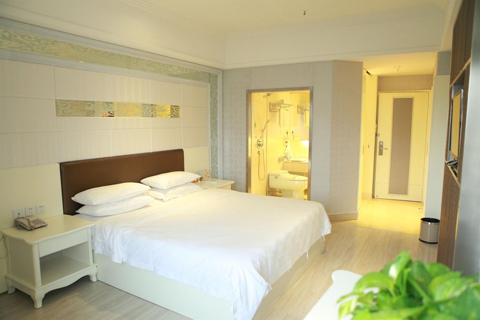 Imagen de la habitación del Hotel Bluesky. Foto 3