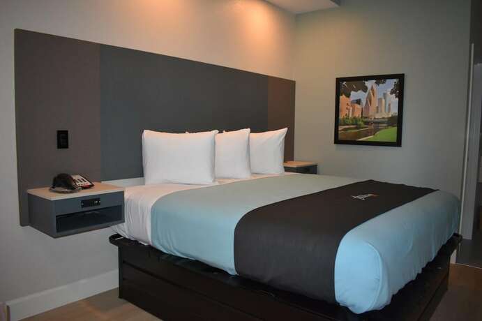 Imagen de la habitación del Hotel Bluestar Inn. Foto 12