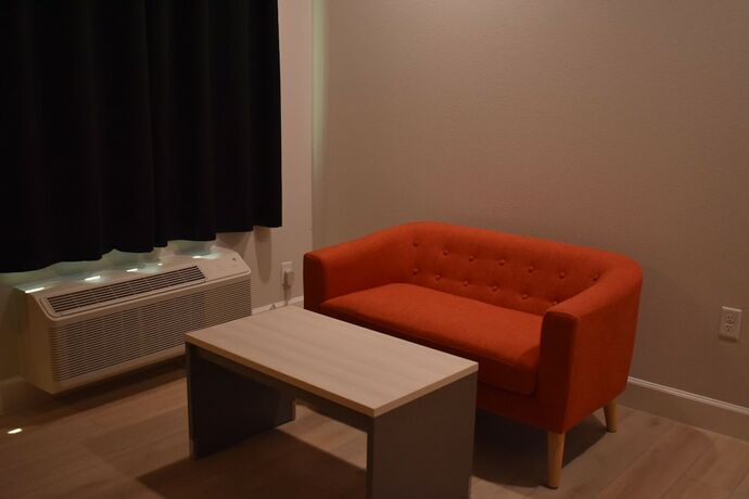 Imagen de la habitación del Hotel Bluestar Inn. Foto 15