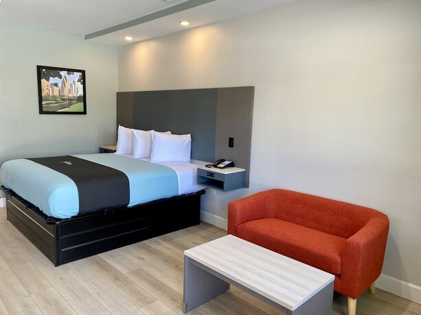 Imagen de la habitación del Hotel Bluestar Inn. Foto 18