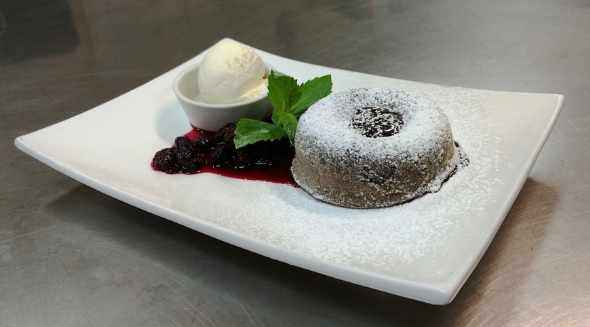 Imagen del bar/restaurante del Hotel Bluestone Motor Inn. Foto 5