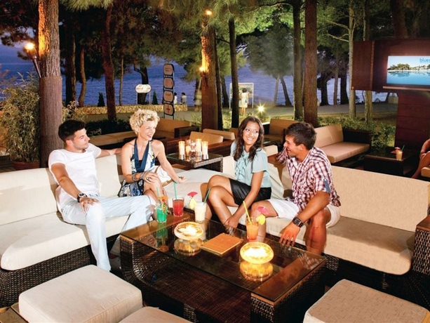 Imagen general del Hotel Bluesun Borak. Foto 3