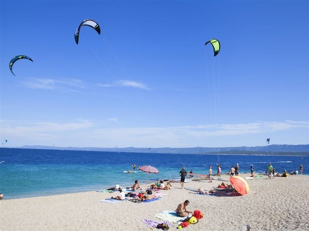 Imagen general del Hotel Bluesun Borak. Foto 9